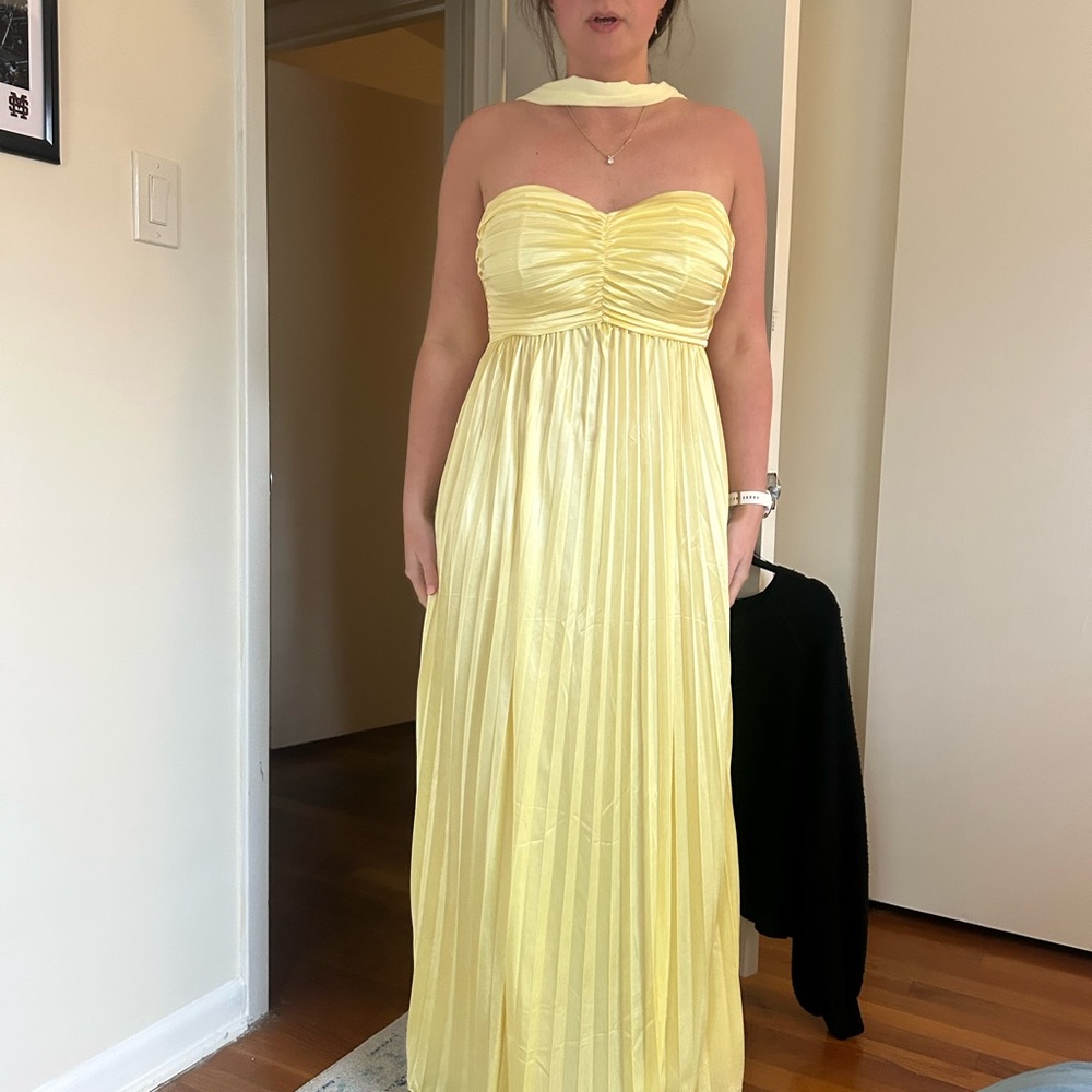 Amazon Strapless Pleated Light Yellow Maxi Dress with Neck Scarf
